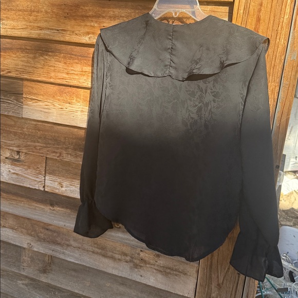 Vintage blouse ruffle trim - Picture 4 of 5